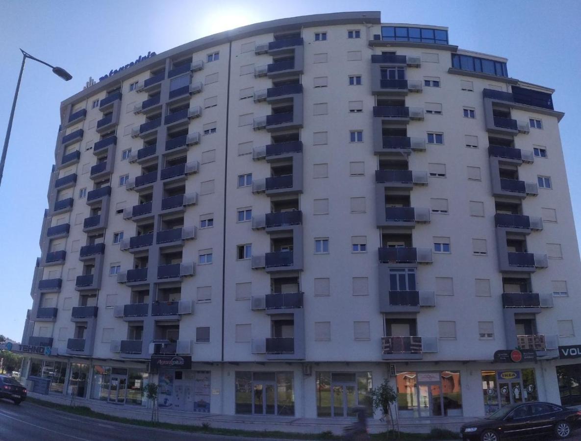 Apartment Alex Бар Екстериор снимка